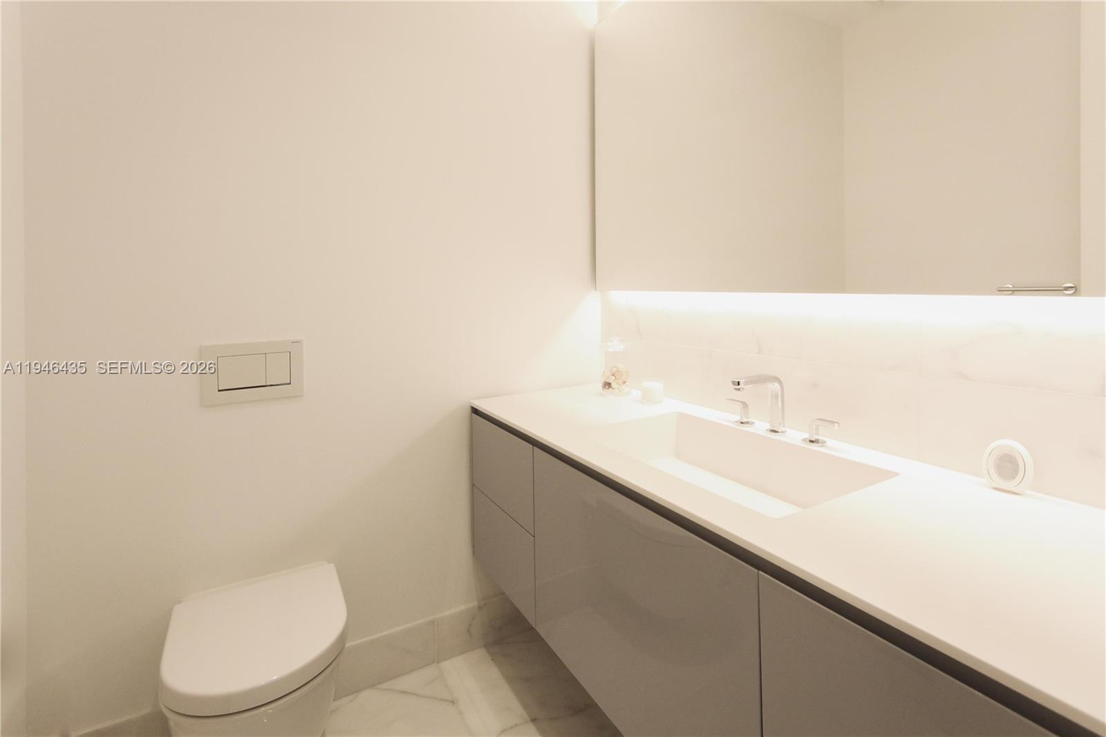 6901 Collins Ave #901, Miami Beach FL 33141
