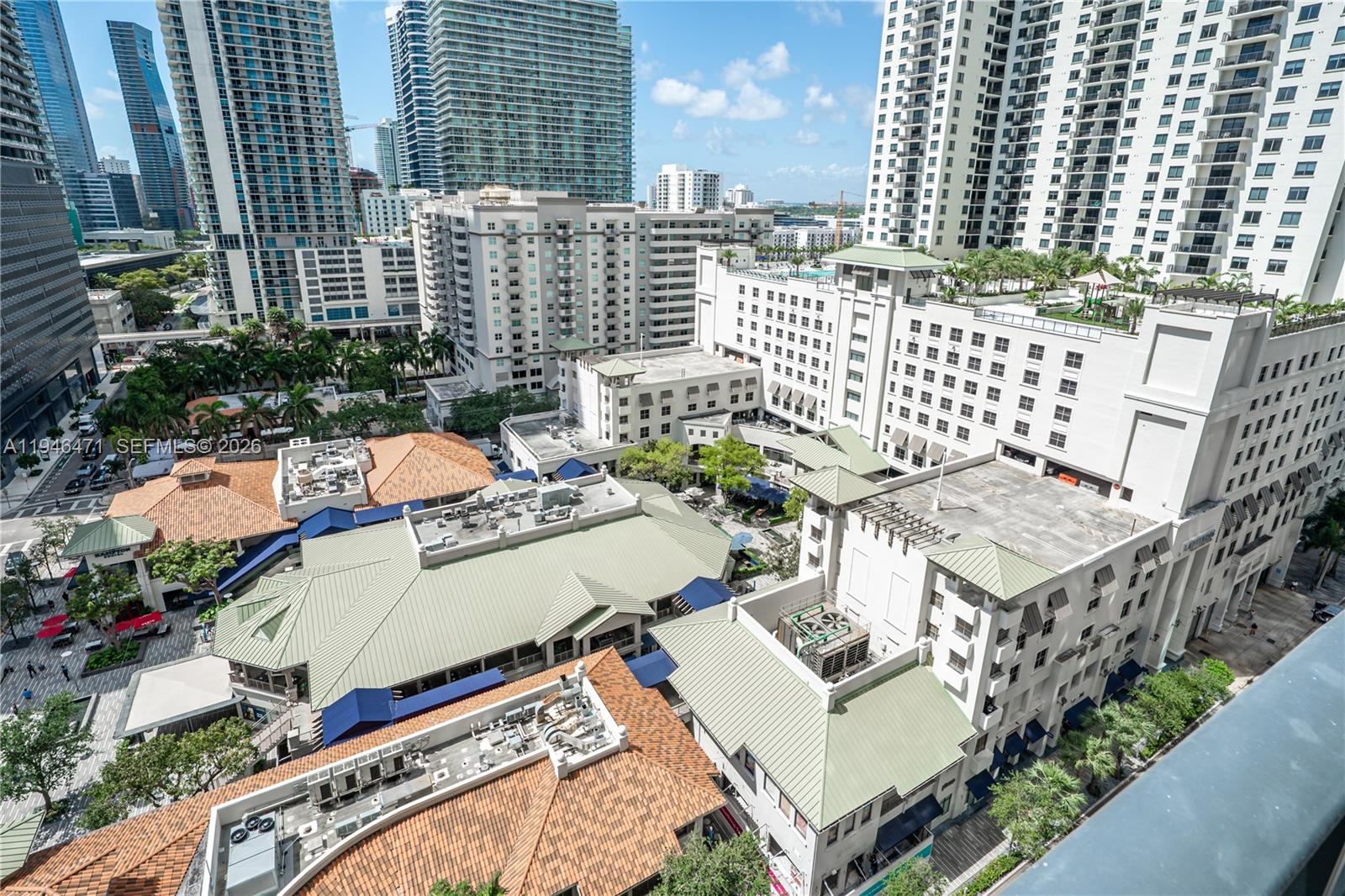45 SW 9th St #1205, Miami FL 33130