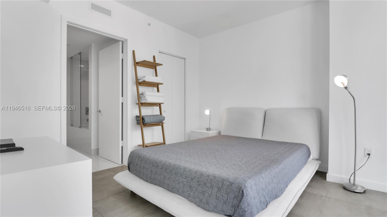 1300 S Miami Ave #1711, Miami FL 33130