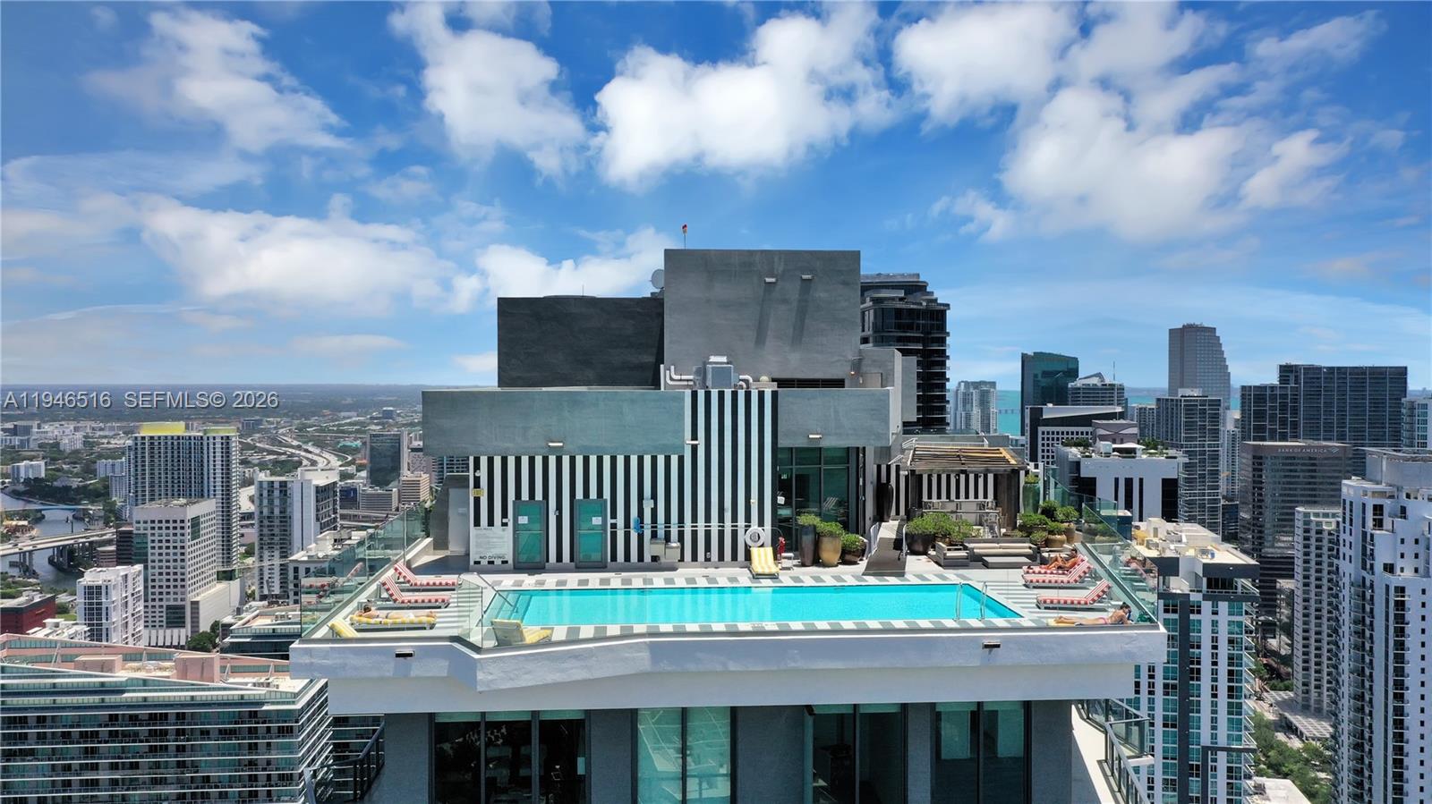 1300 S Miami Ave #1711, Miami FL 33130