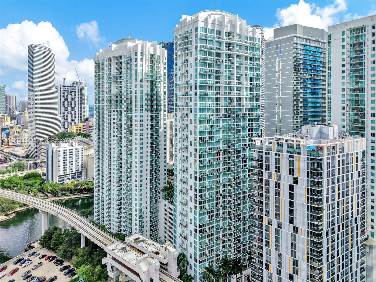 31 SE 5th St #2509, Miami FL 33131