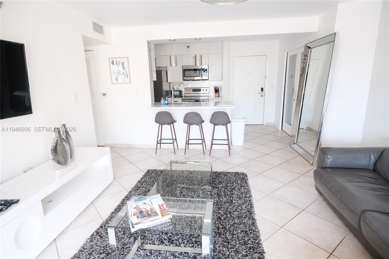 19701 E Country Club Dr #5605, Aventura FL 33180