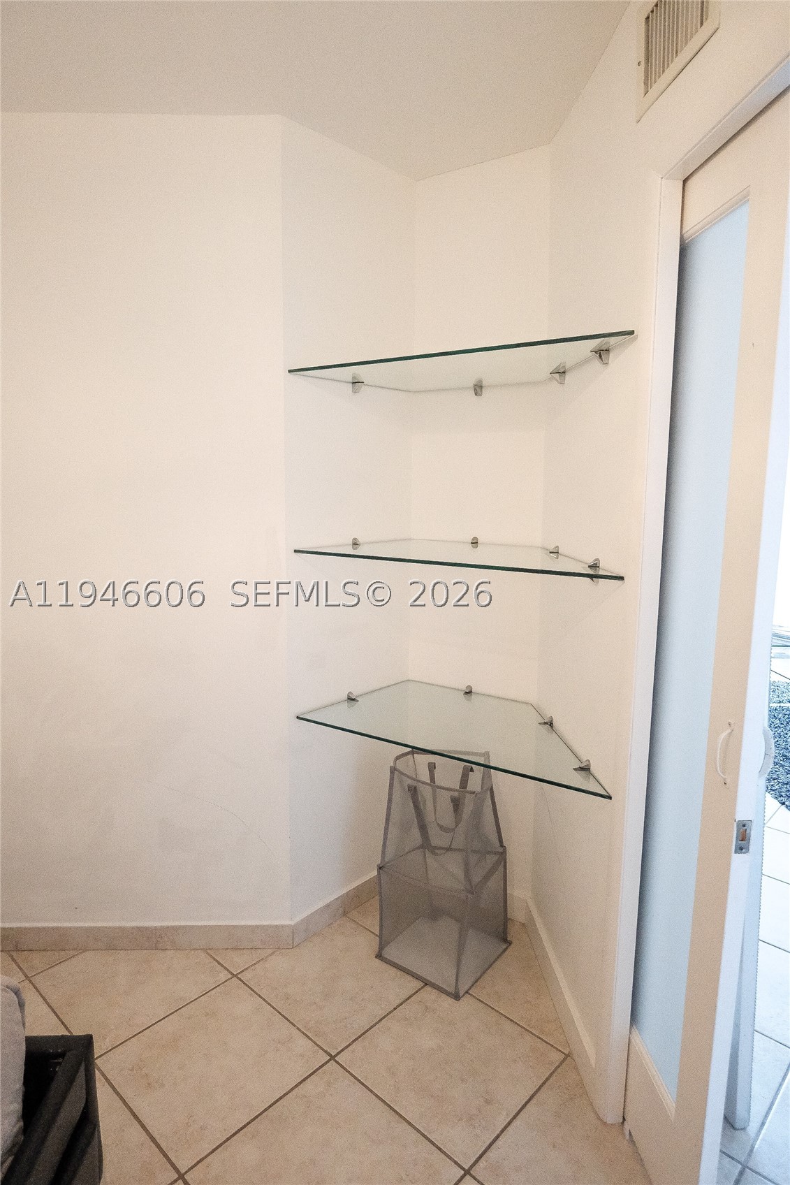 19701 E Country Club Dr #5605, Aventura FL 33180