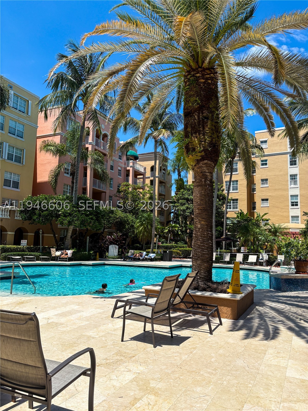 19701 E Country Club Dr #5605, Aventura FL 33180