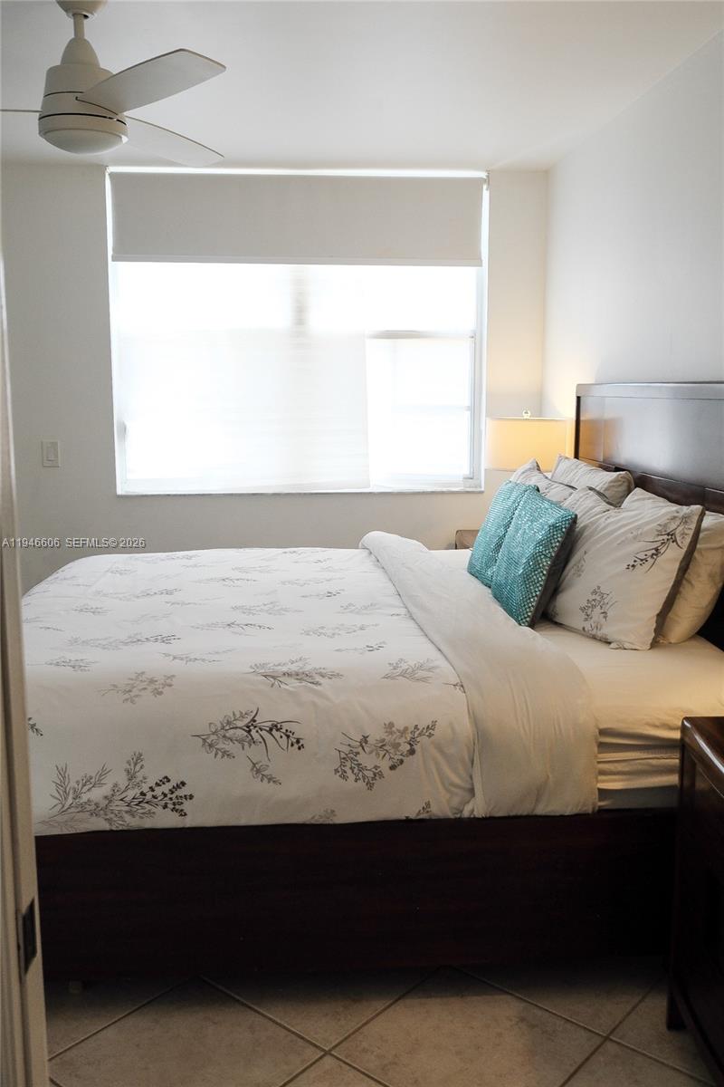 19701 E Country Club Dr #5605, Aventura FL 33180