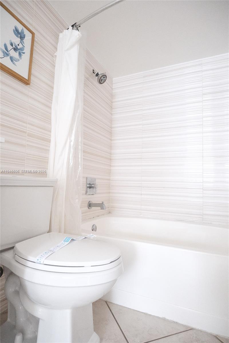 19701 E Country Club Dr #5605, Aventura FL 33180