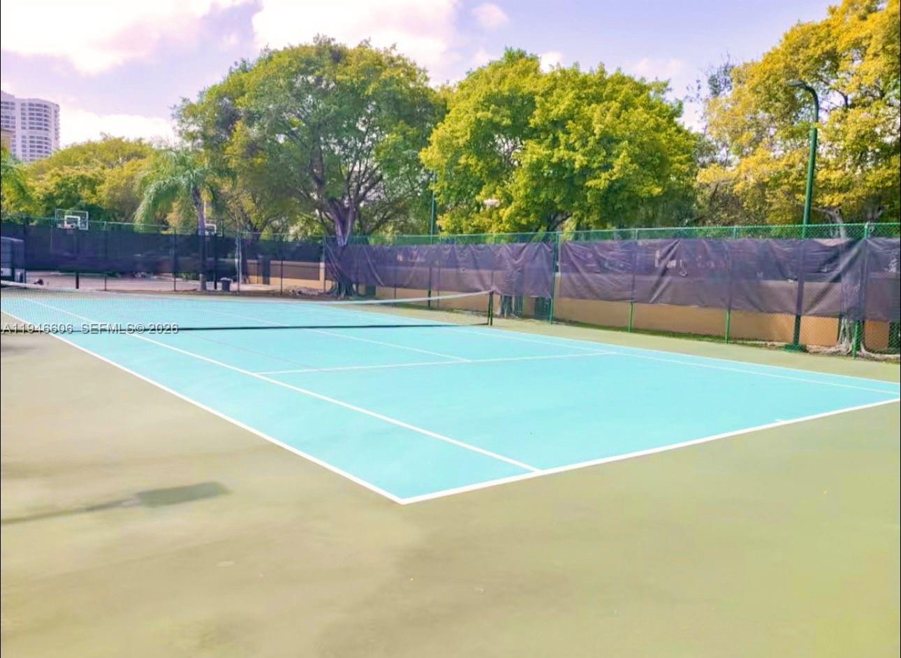 19701 E Country Club Dr #5605, Aventura FL 33180