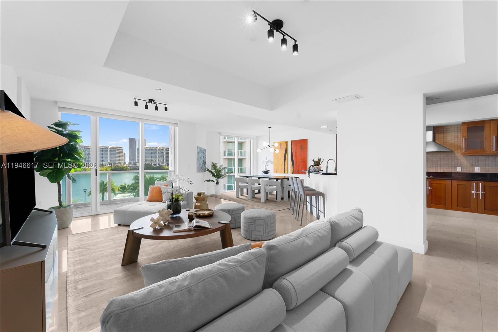 3301 NE 183rd St #508, Aventura FL 33160