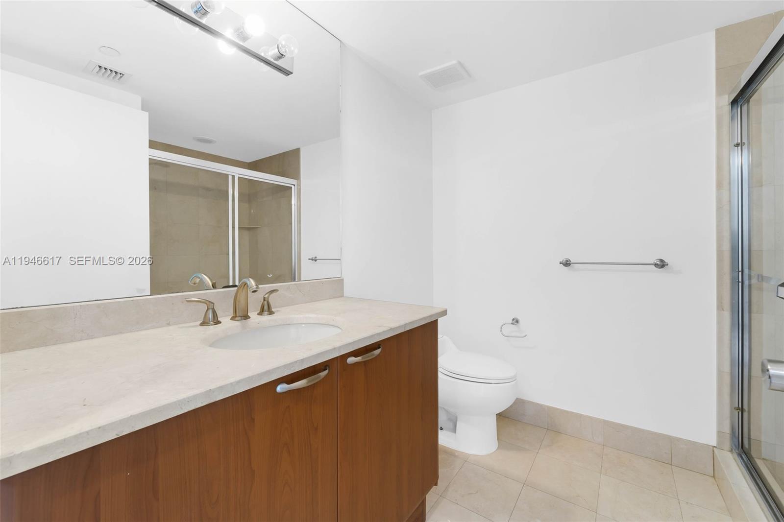 3301 NE 183rd St #508, Aventura FL 33160