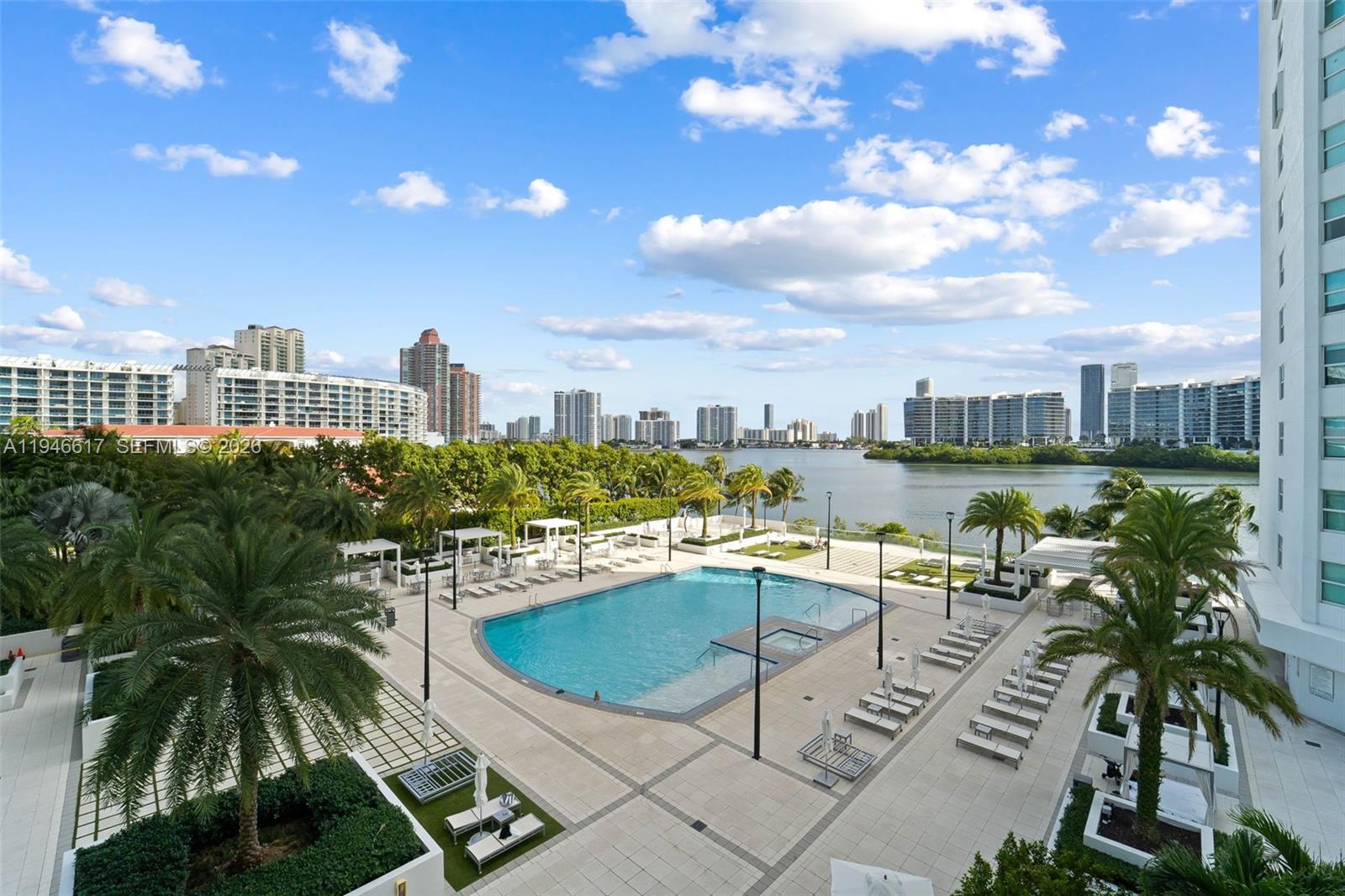 3301 NE 183rd St #508, Aventura FL 33160