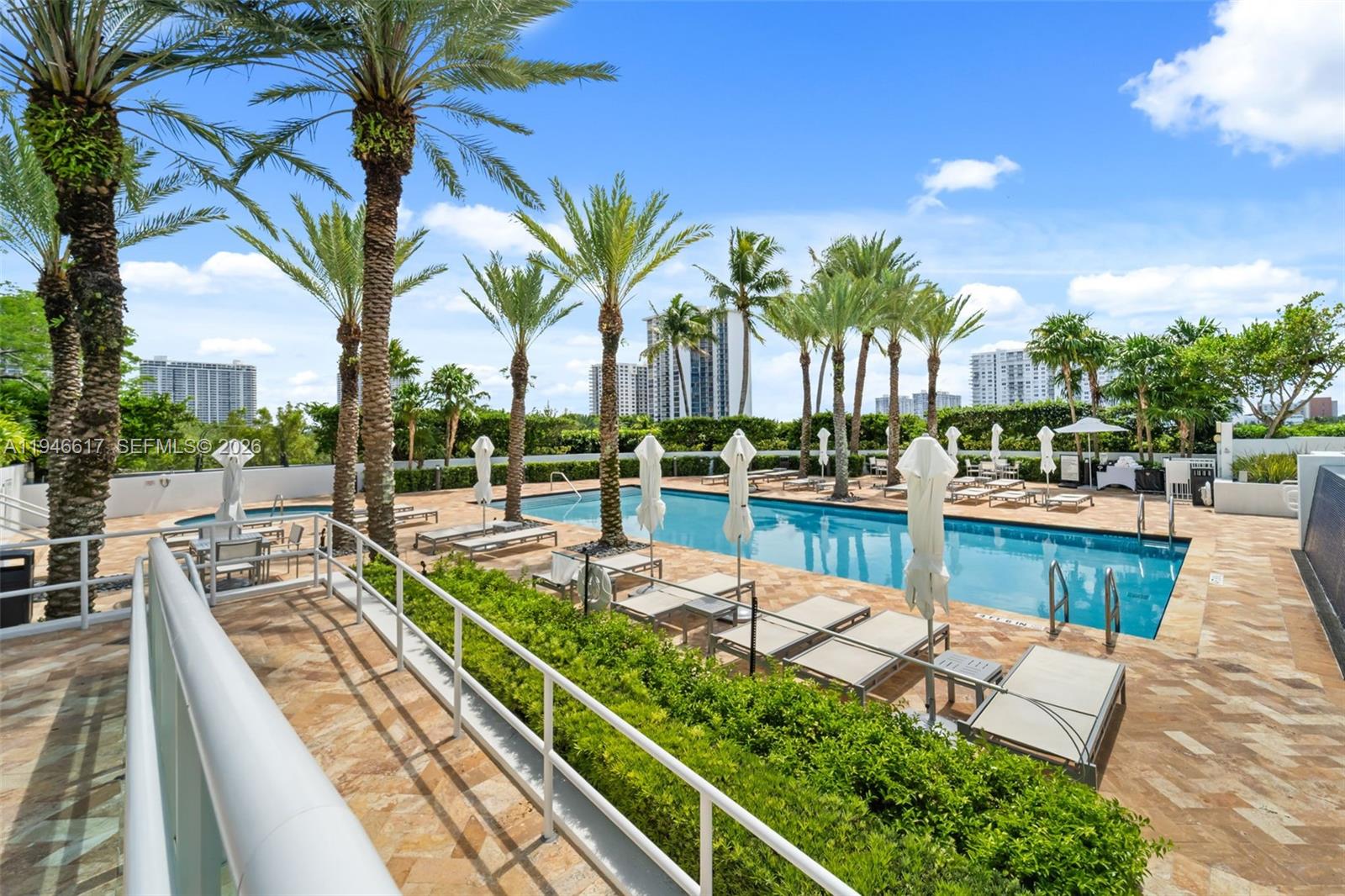 3301 NE 183rd St #508, Aventura FL 33160