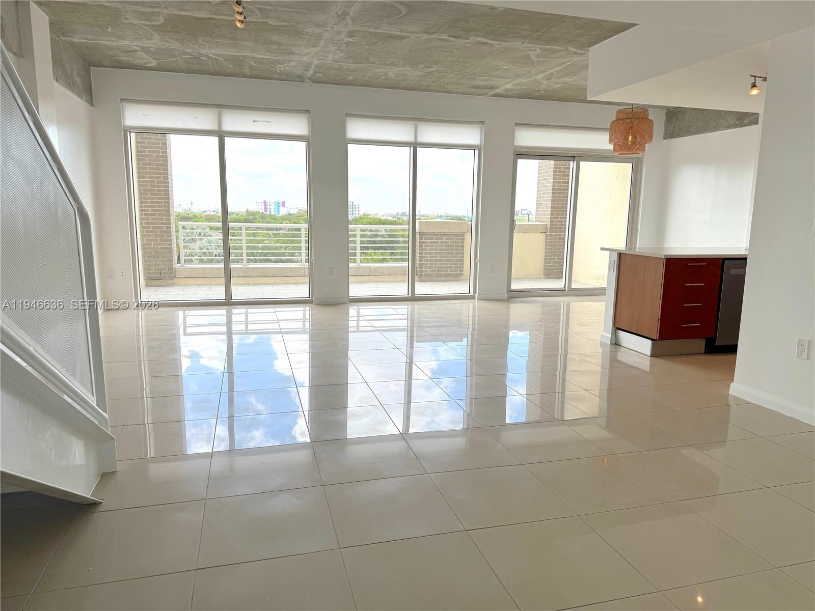 3250 NE 1st Ave #547, Miami FL 33137