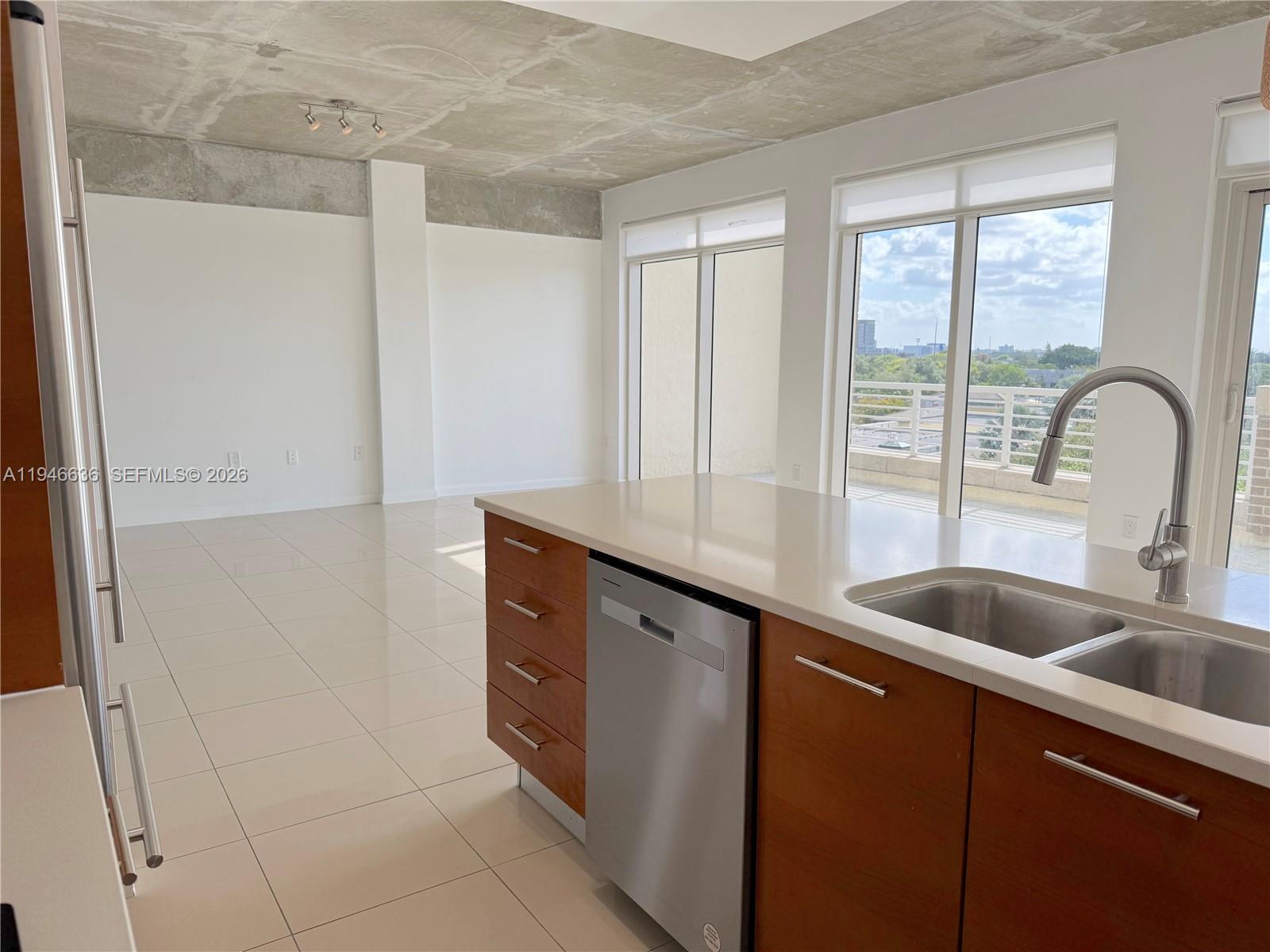 3250 NE 1st Ave #547, Miami FL 33137