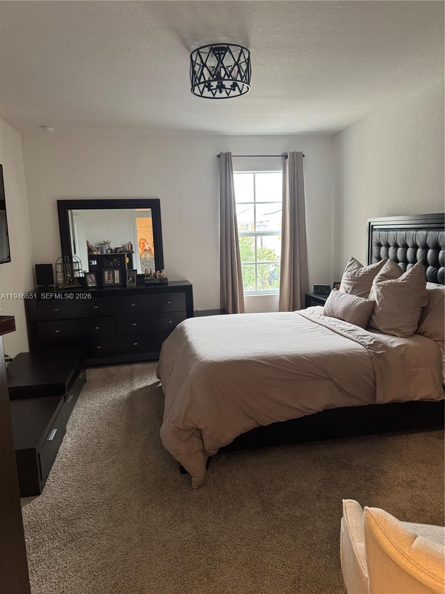531 NE 6th Place, Florida City FL 33034