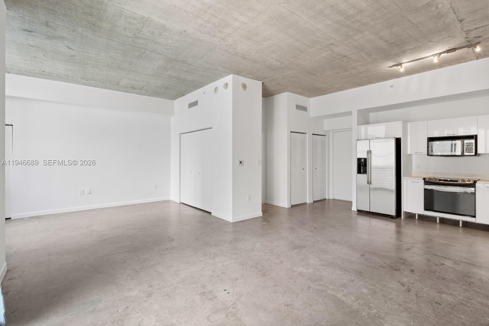 133 NE 2nd Ave #708, Miami FL 33132