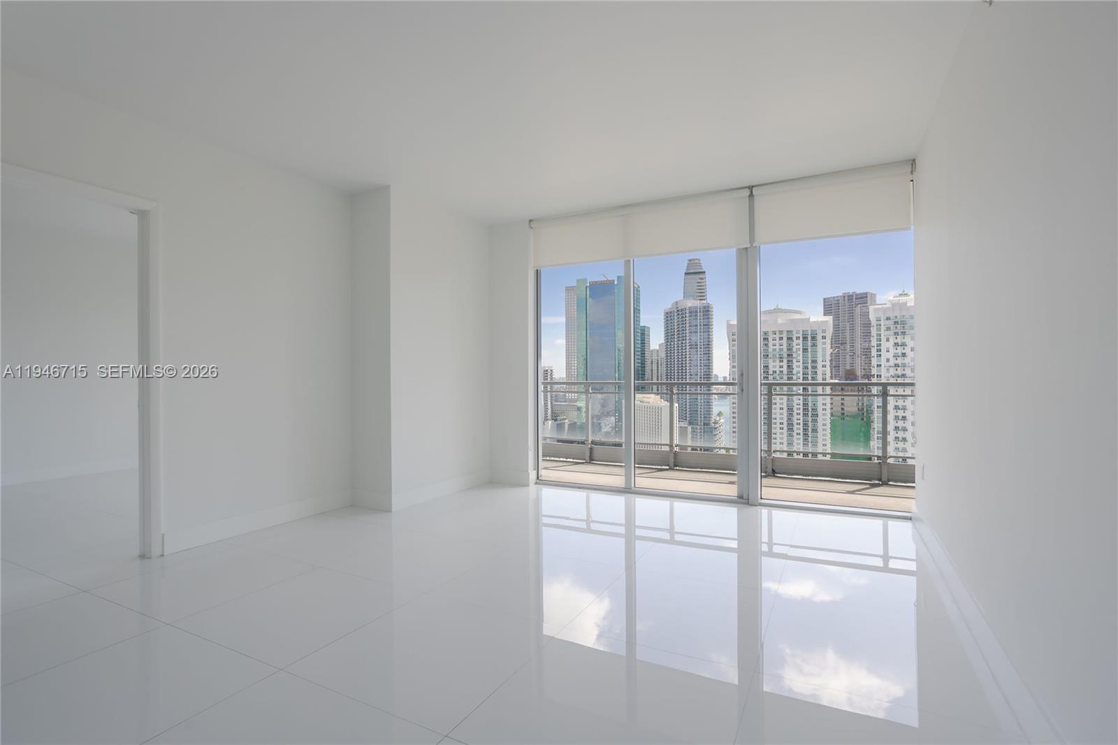 92 SW 3rd St #3512, Miami FL 33130