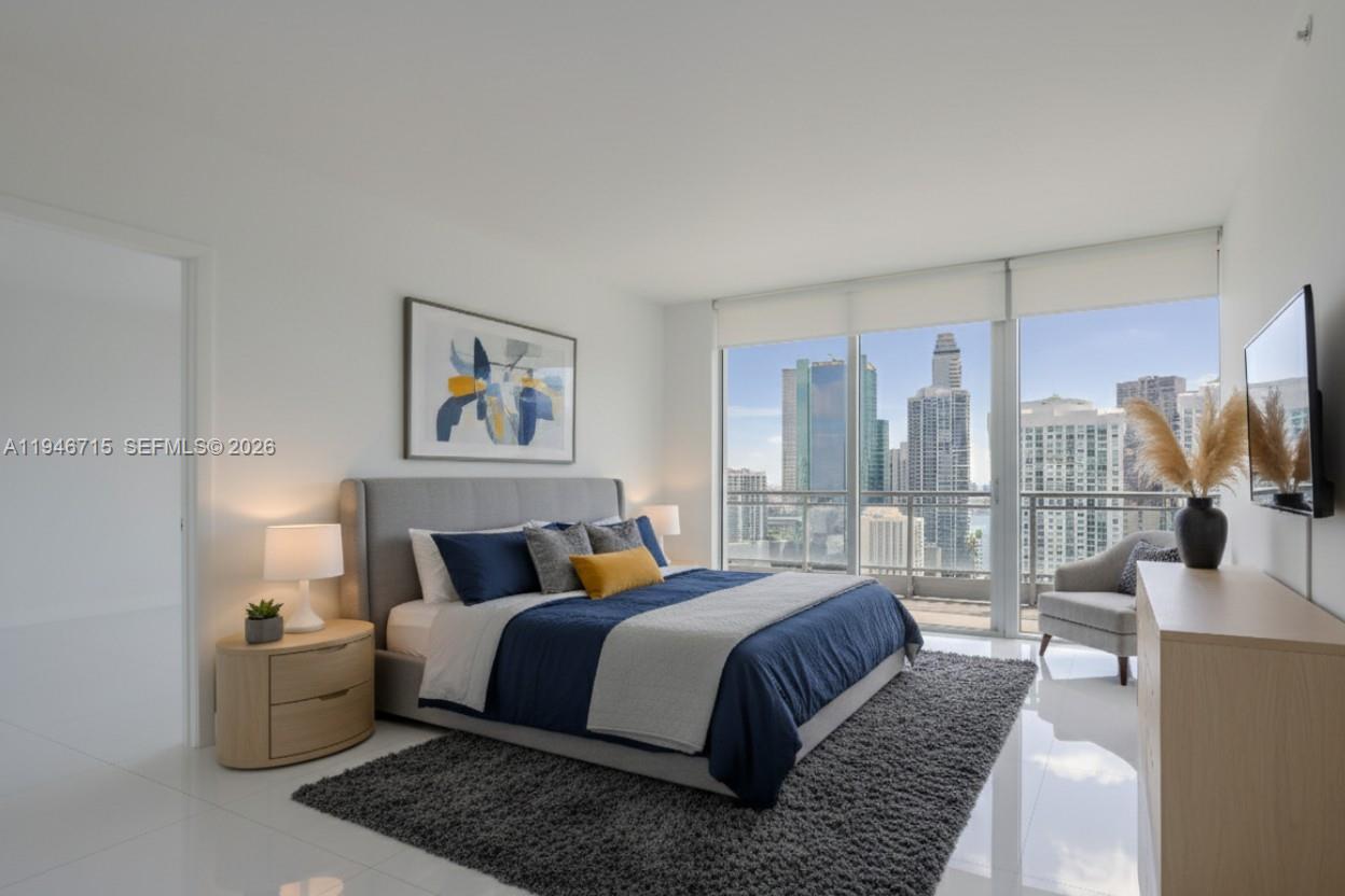92 SW 3rd St #3512, Miami FL 33130