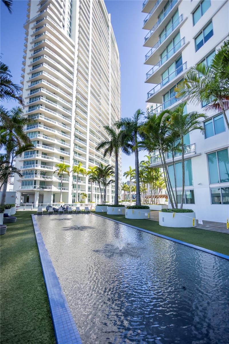 92 SW 3rd St #3512, Miami FL 33130