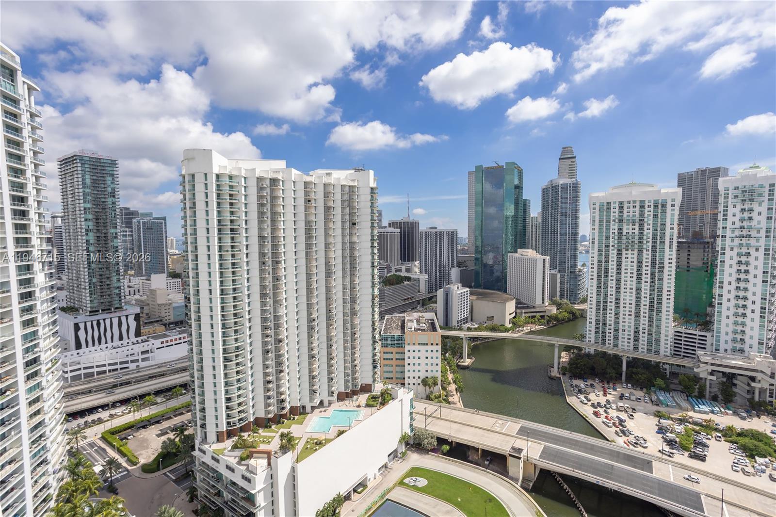 92 SW 3rd St #3512, Miami FL 33130