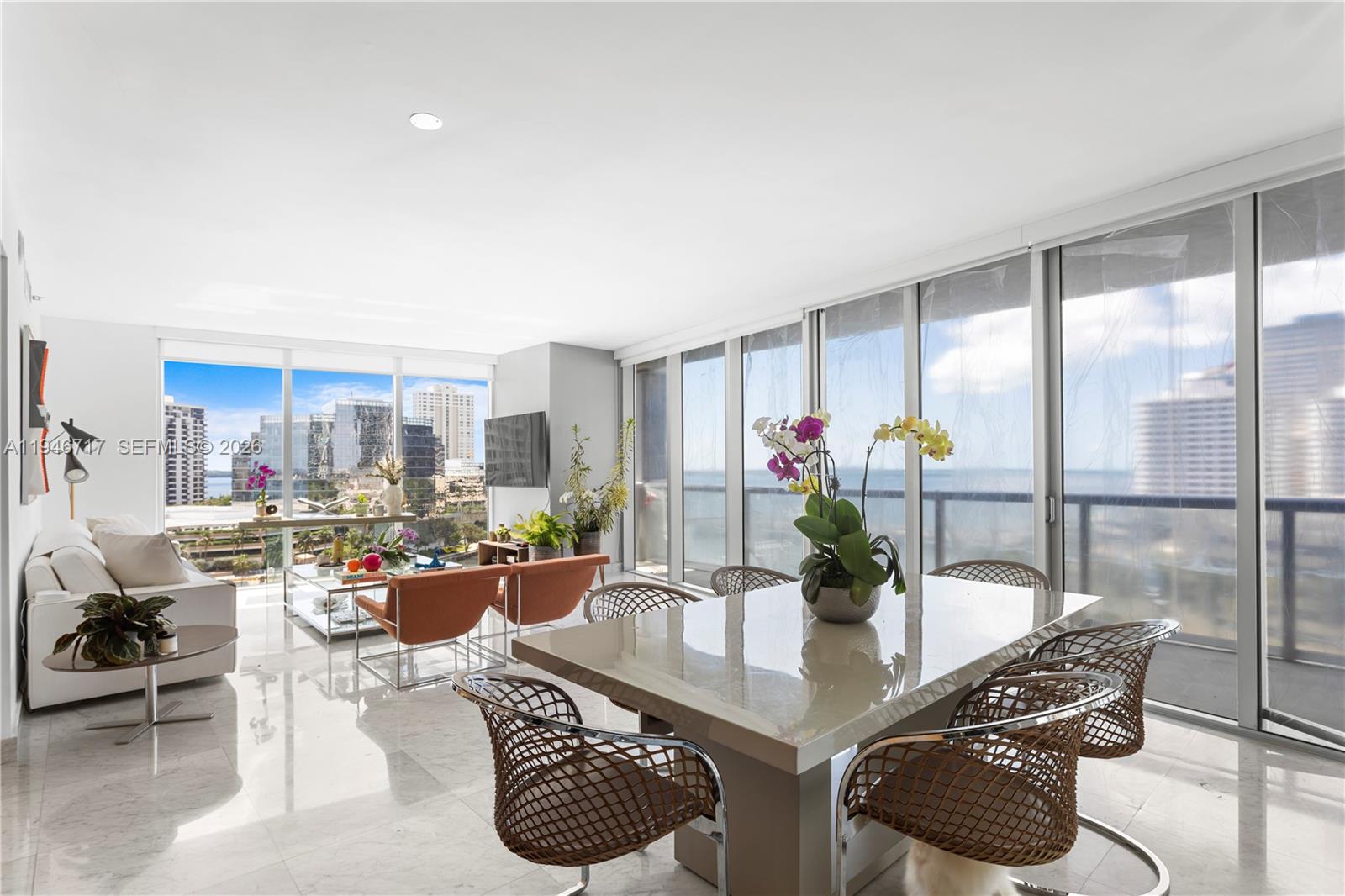 495 Brickell Ave #1001, Miami FL 33131