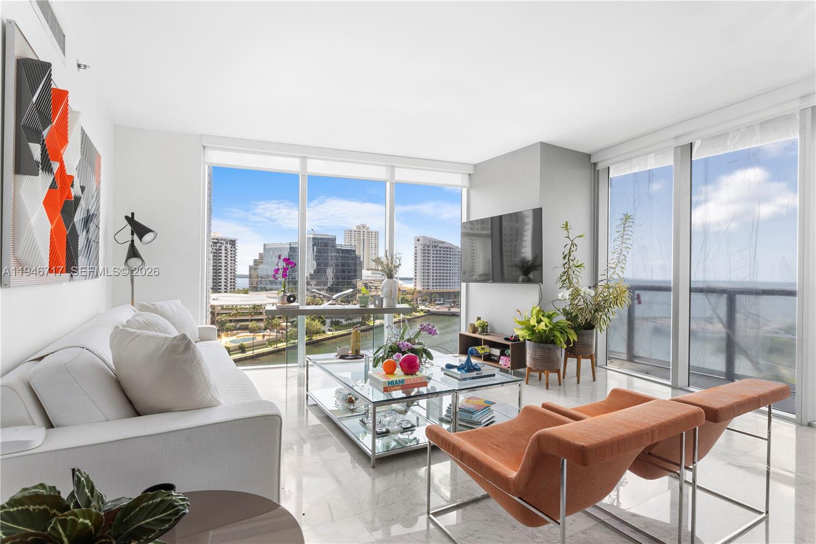495 Brickell Ave #1001, Miami FL 33131