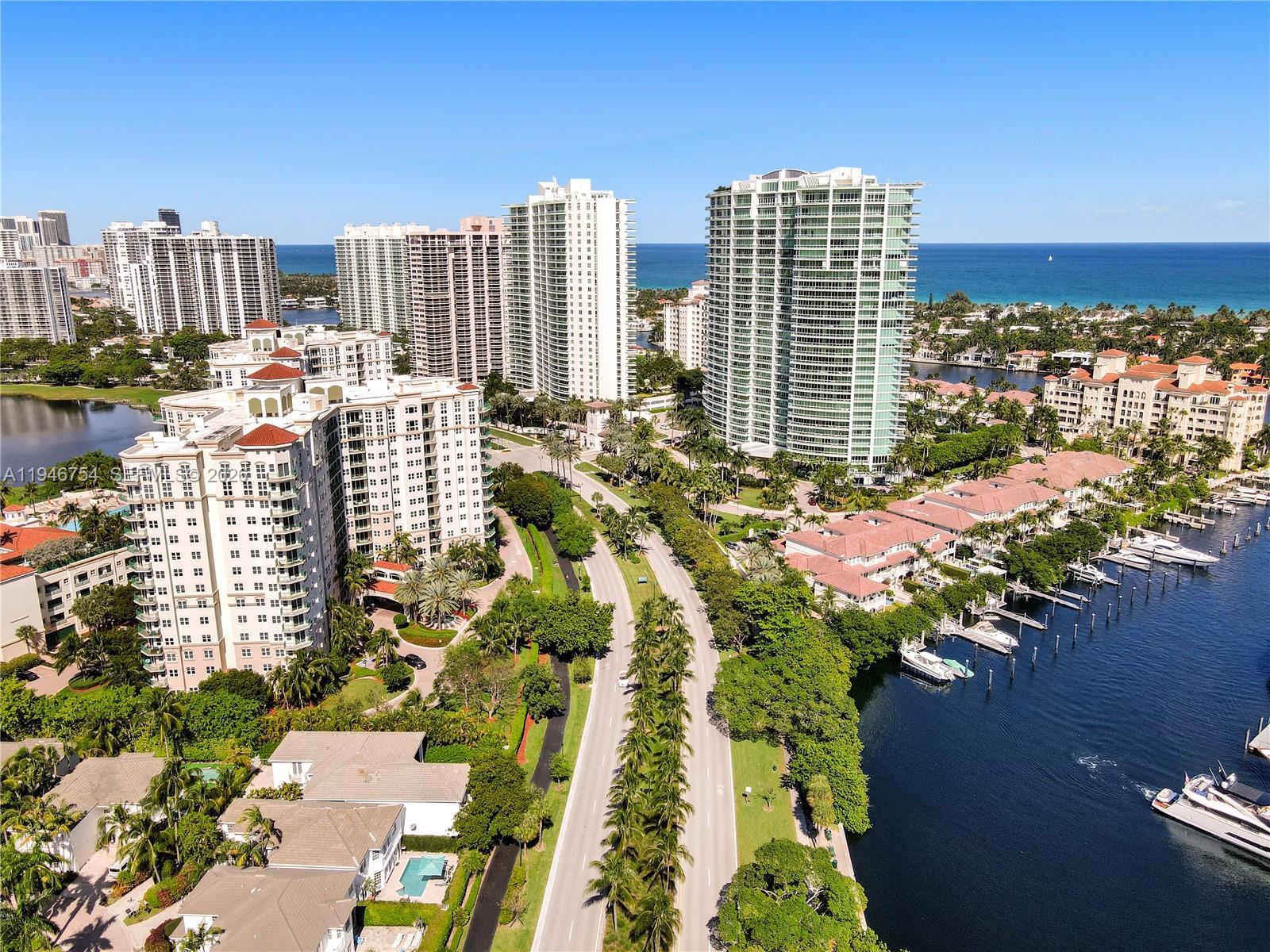 20000 E Country Club Dr #1014, Aventura FL 33180