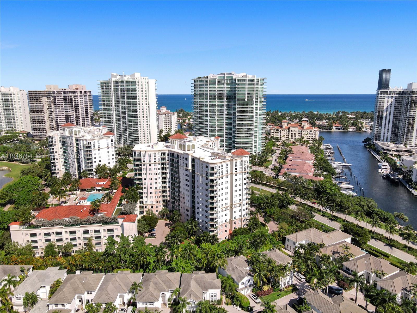 20000 E Country Club Dr #1014, Aventura FL 33180