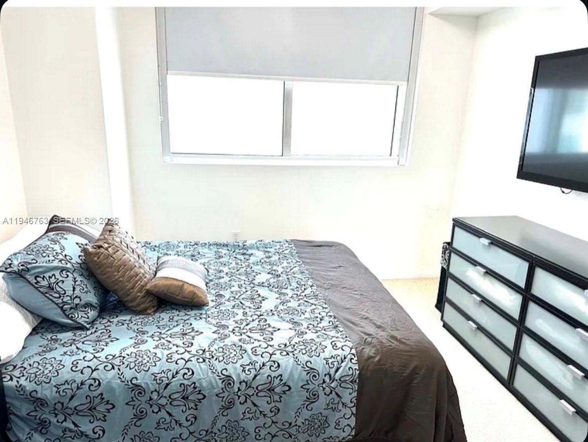 253 NE 2nd St #3903, Miami FL 33132