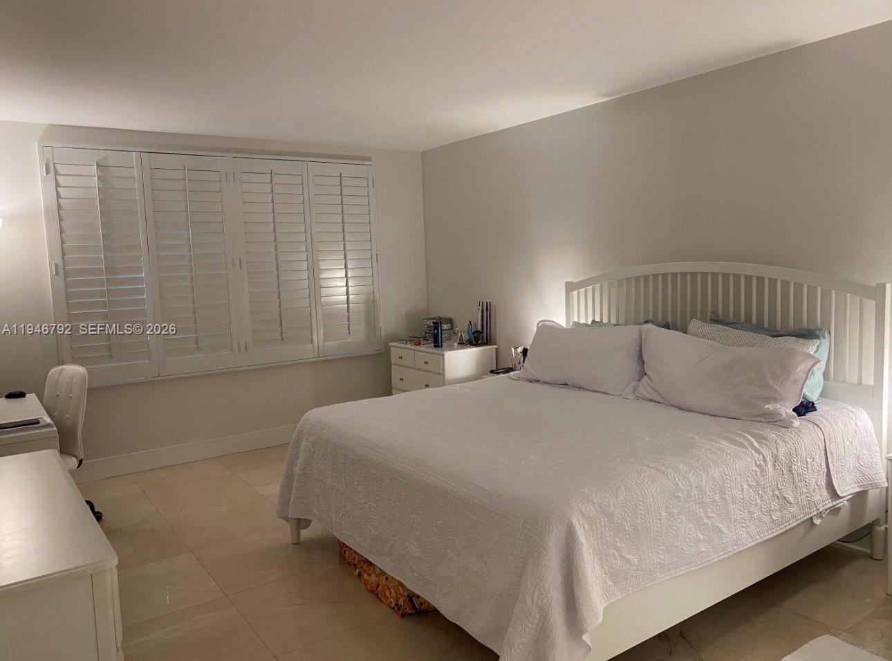 155 Ocean Lane Dr #611, Key Biscayne FL 33149