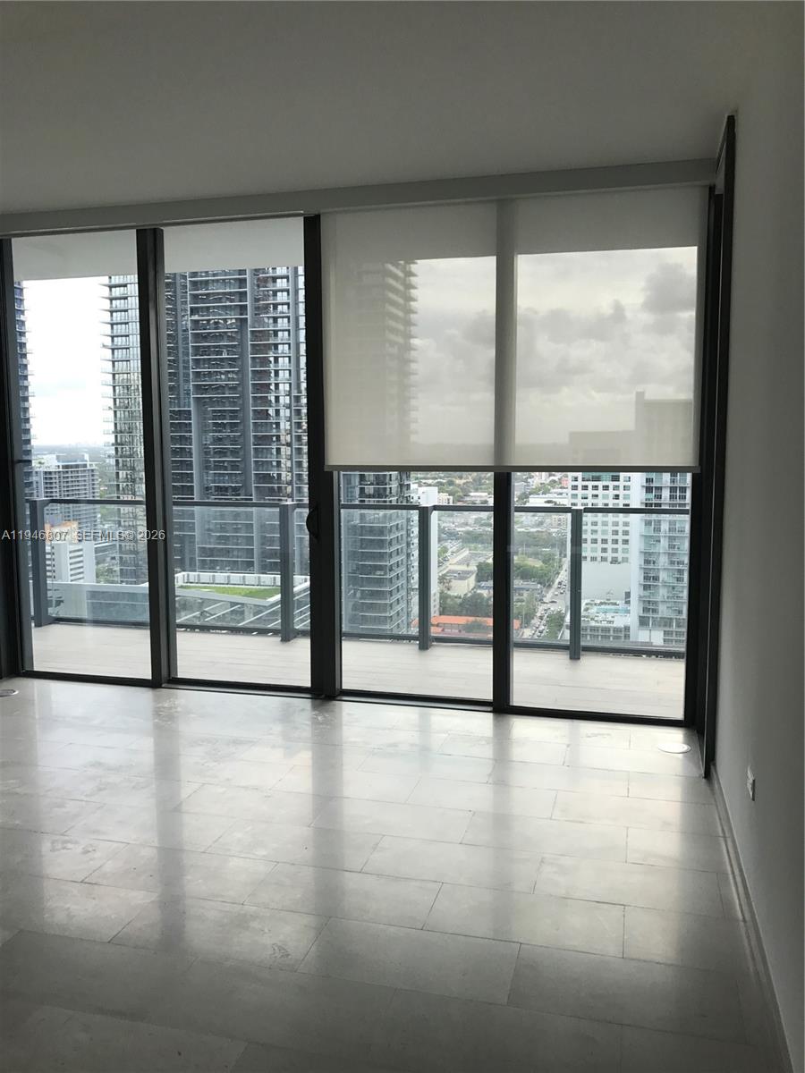 68 SE 6 #2504, Miami FL 33131
