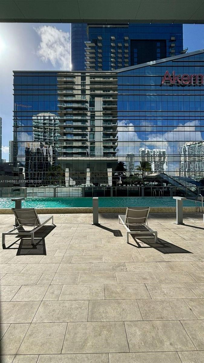 68 SE 6 #2504, Miami FL 33131
