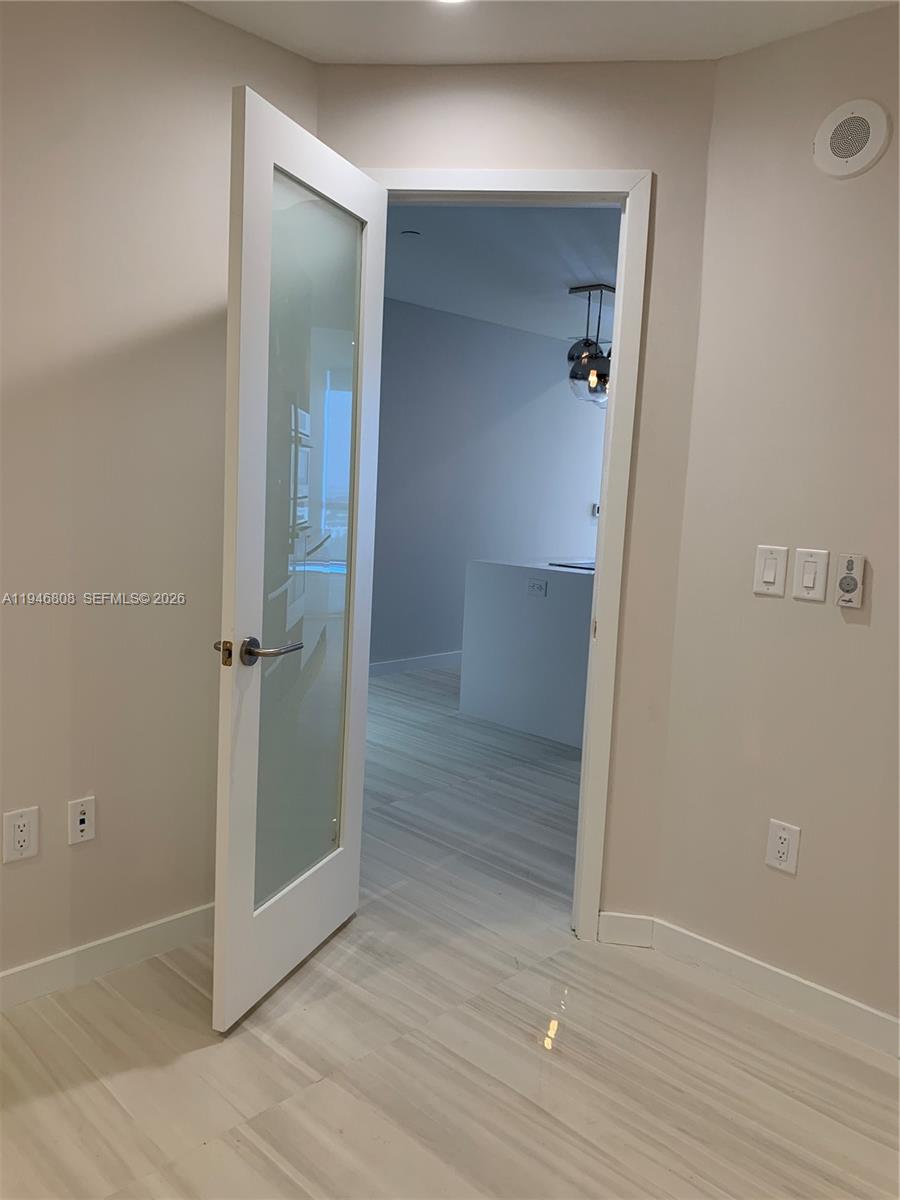851 NE 1st Ave #4608, Miami FL 33132