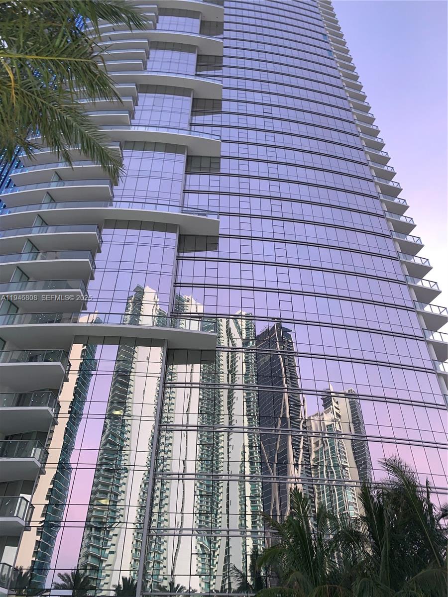 851 NE 1st Ave #4608, Miami FL 33132
