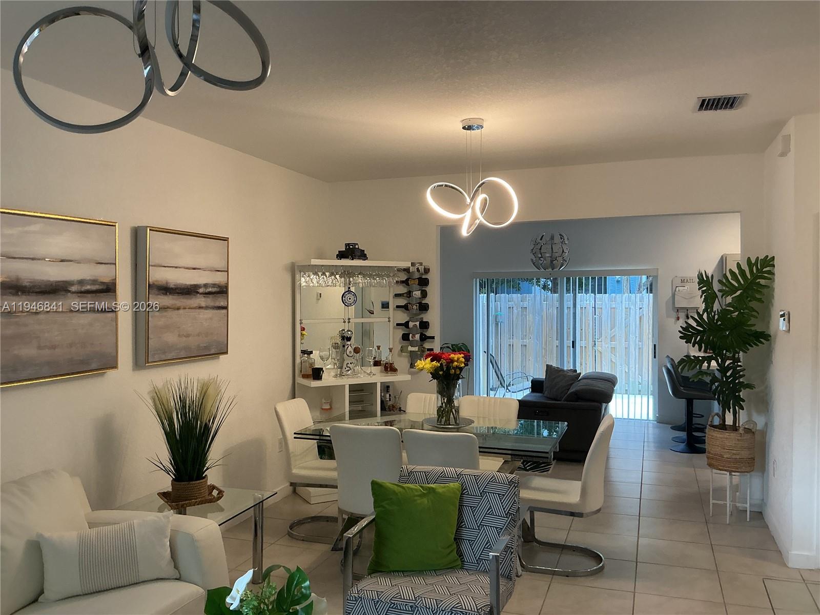 484 NE 4th Ave, Florida City FL 33034