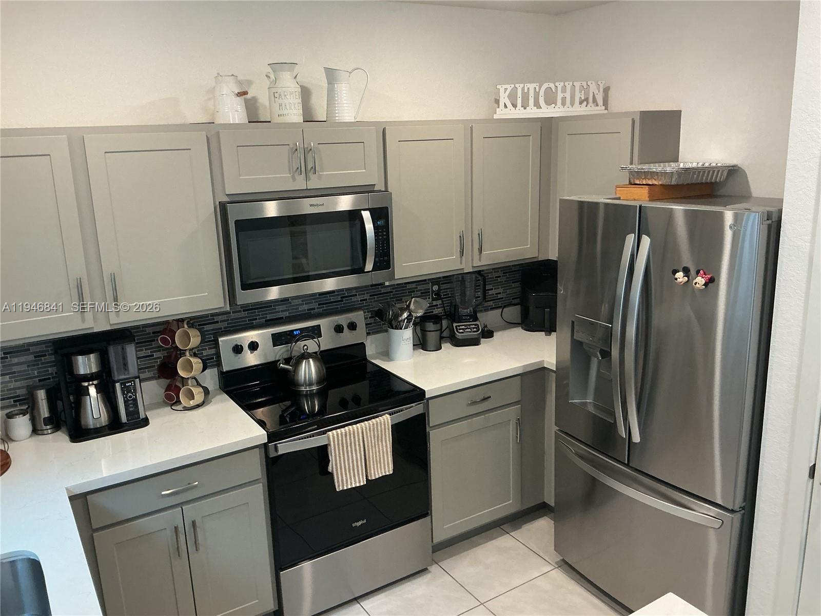 484 NE 4th Ave, Florida City FL 33034
