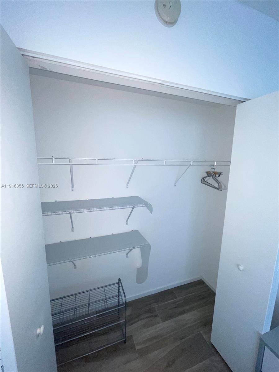 801 S Miami Ave #3304, Miami FL 33130