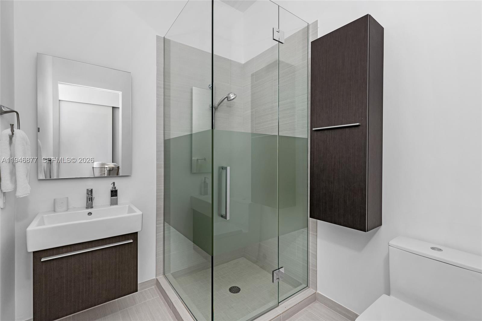 2675 S Bayshore Dr #1602S, Miami FL 33133