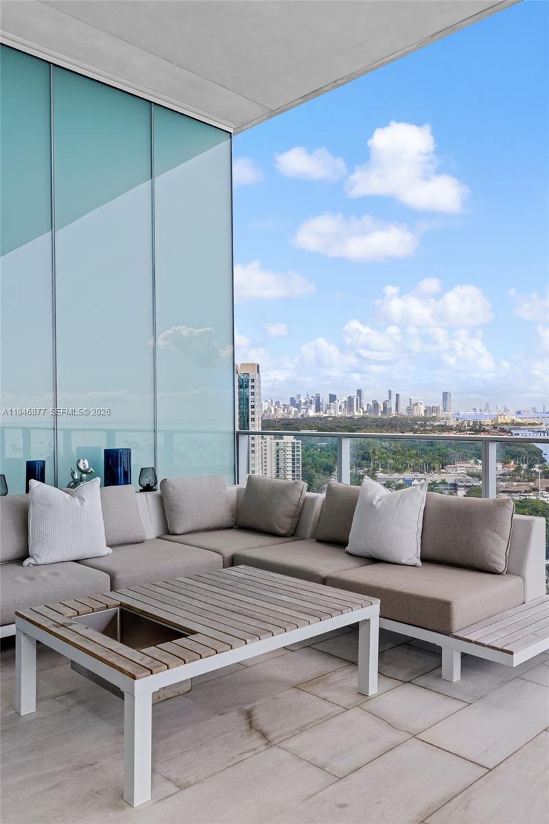 2675 S Bayshore Dr #1602S, Miami FL 33133