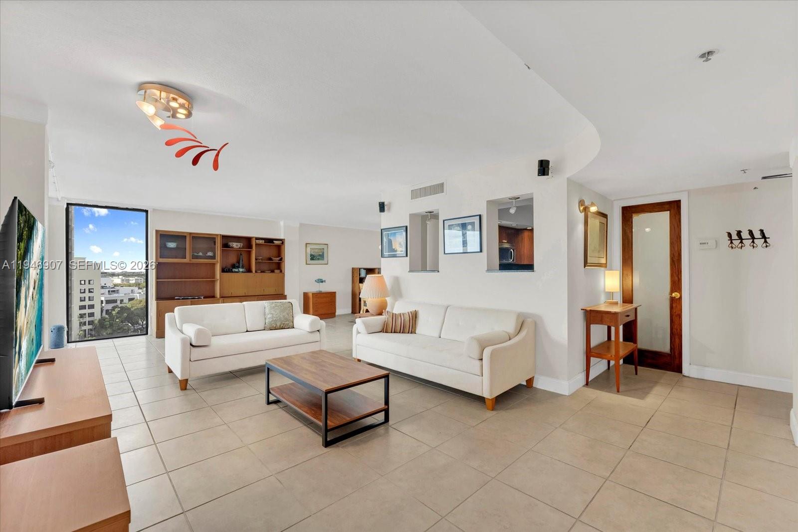2843 S Bayshore Dr #11C, Miami FL 33133