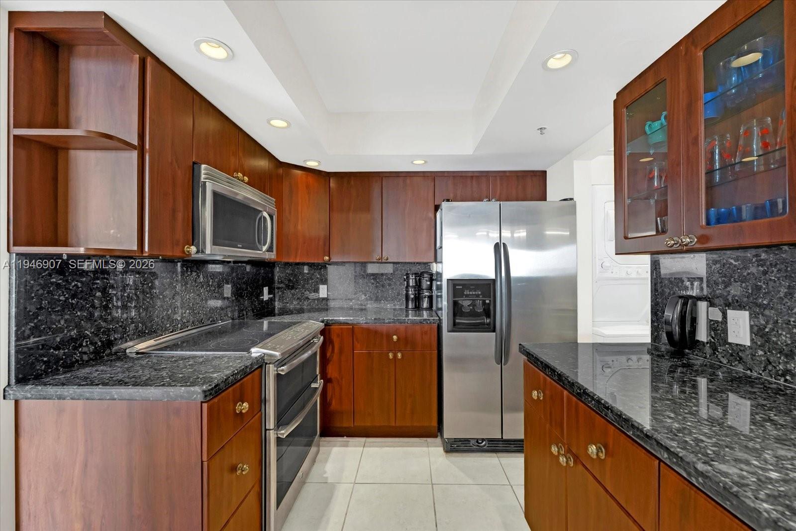 2843 S Bayshore Dr #11C, Miami FL 33133