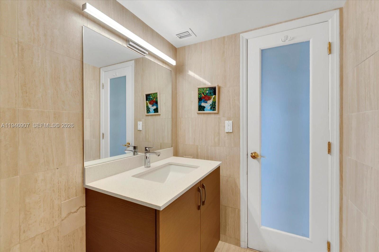 2843 S Bayshore Dr #11C, Miami FL 33133