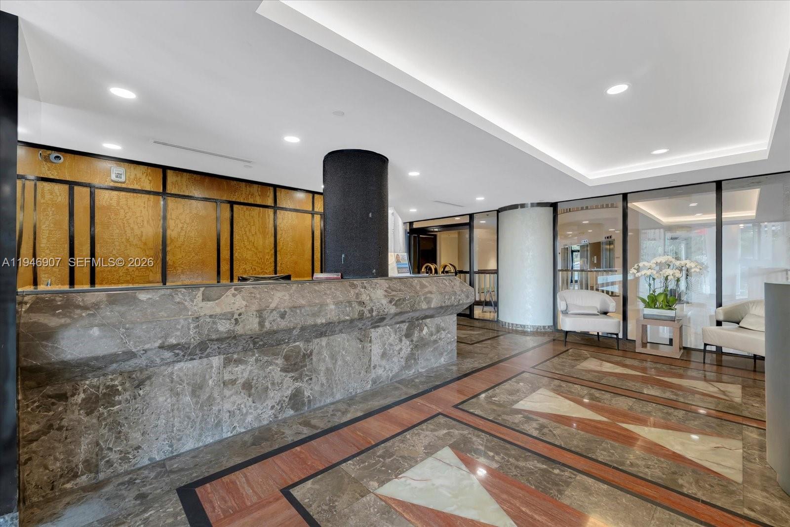 2843 S Bayshore Dr #11C, Miami FL 33133