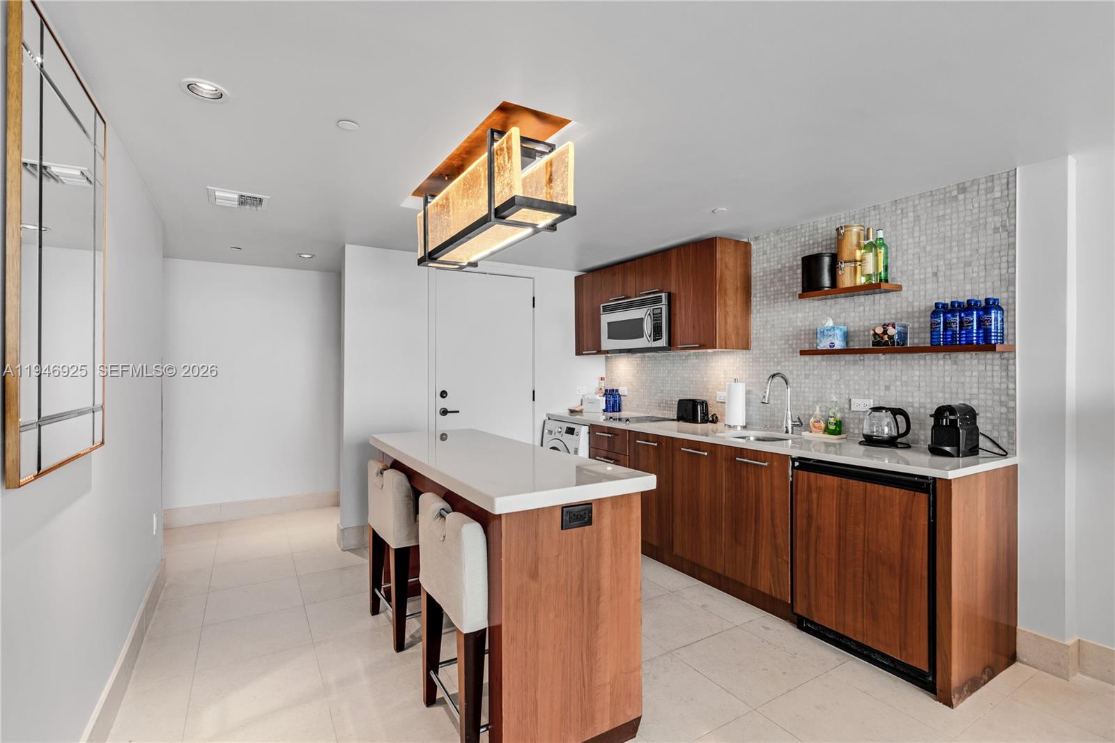 6801 Collins Ave #417 (404 Deed), Miami Beach FL 33141
