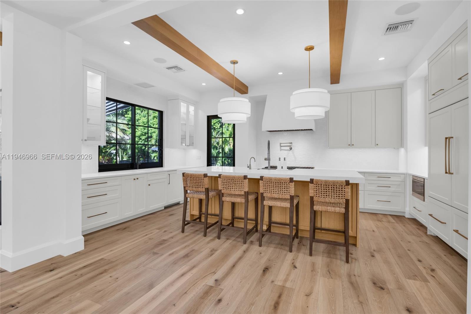 44 S Beach Rd, Hobe Sound FL 33455