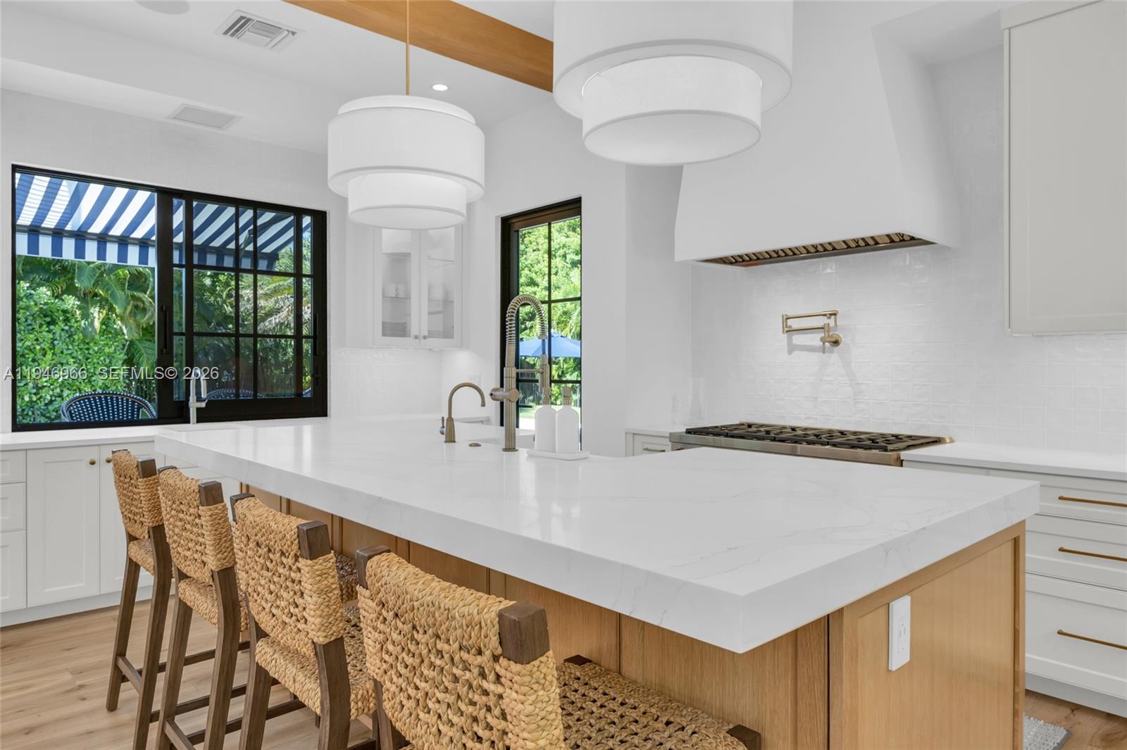 44 S Beach Rd, Hobe Sound FL 33455
