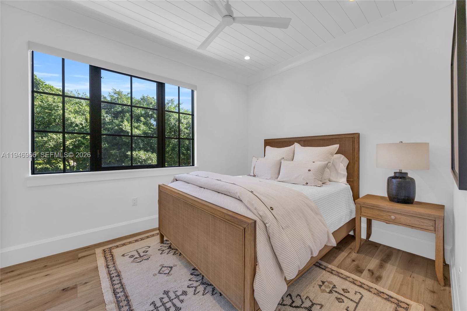 44 S Beach Rd, Hobe Sound FL 33455