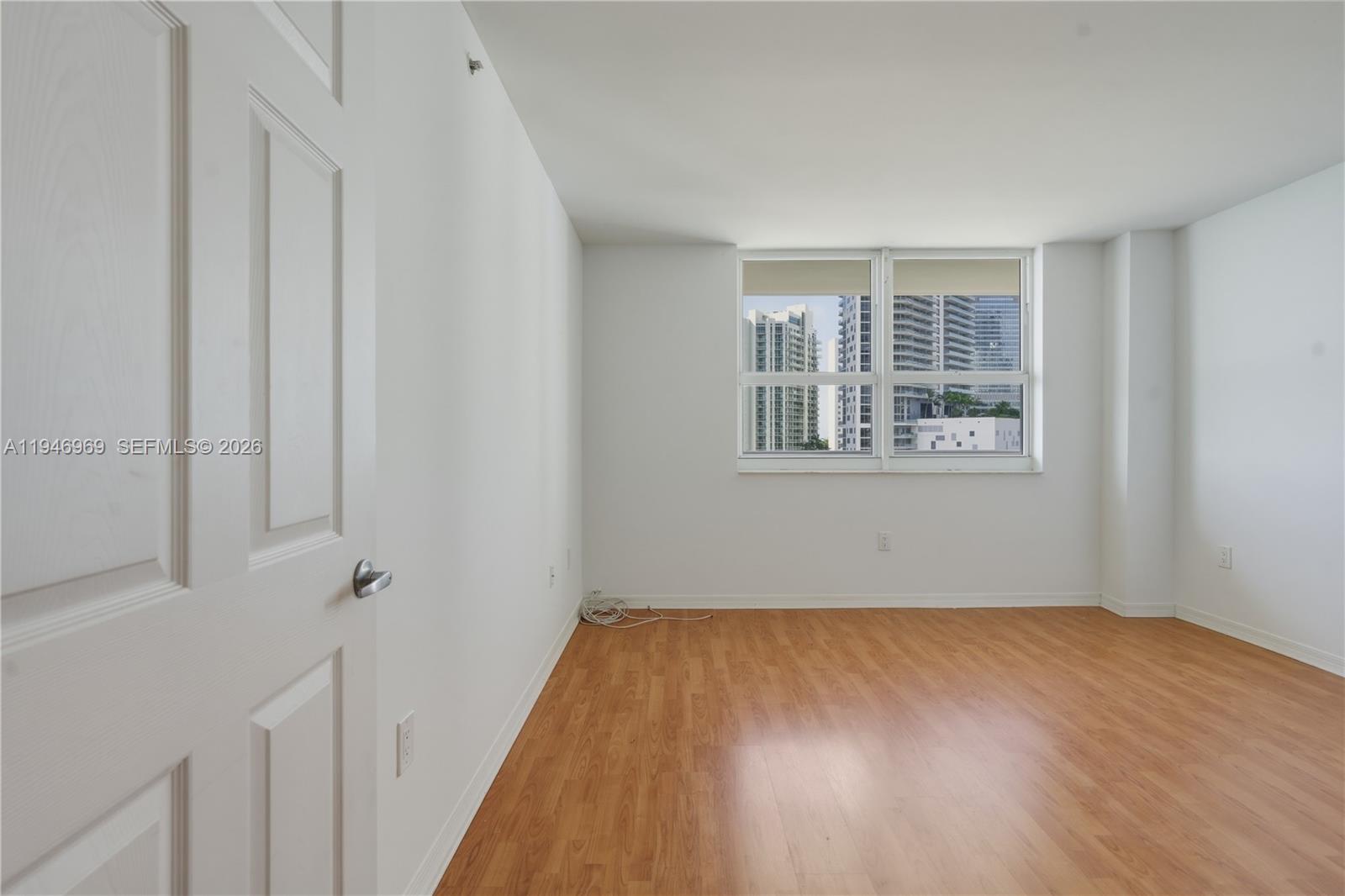 1155 Brickell Bay Dr #1107, Miami FL 33131