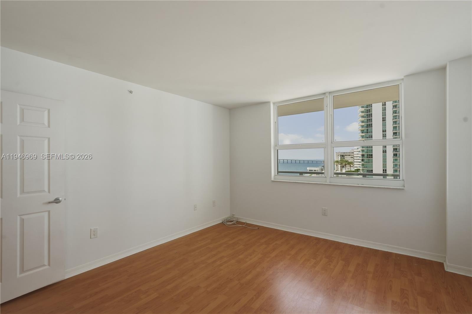 1155 Brickell Bay Dr #1107, Miami FL 33131