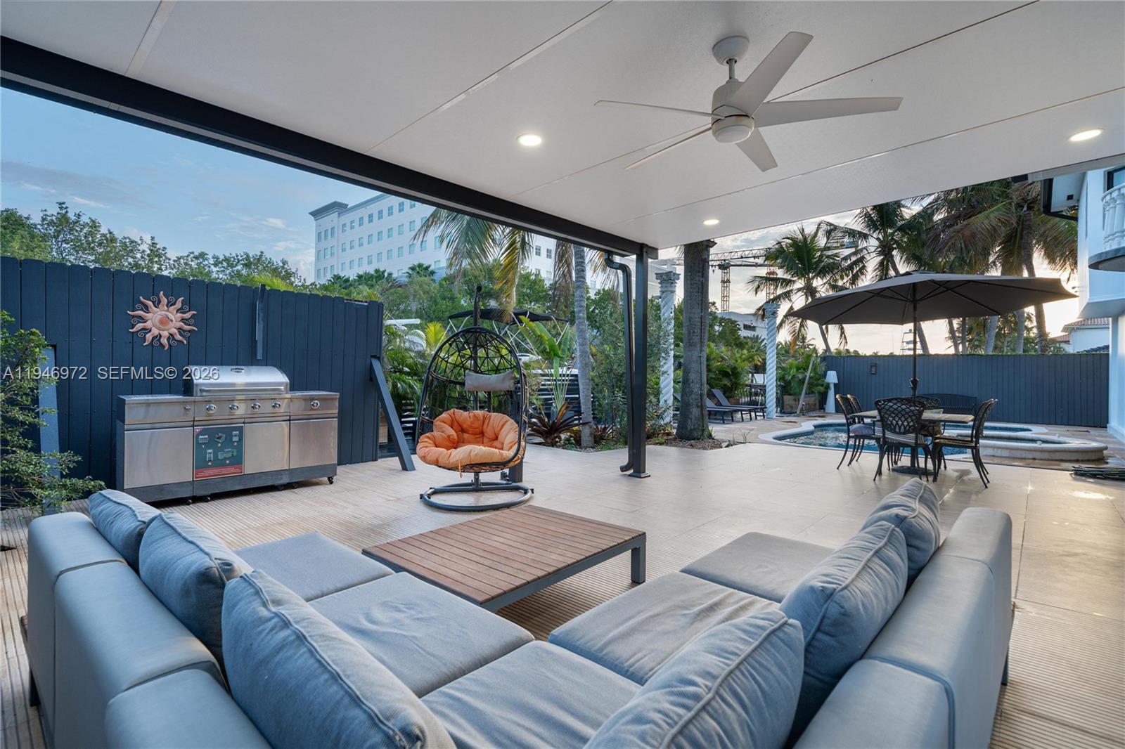 3400 NE 164th St, Sunny Isles Beach FL 33160