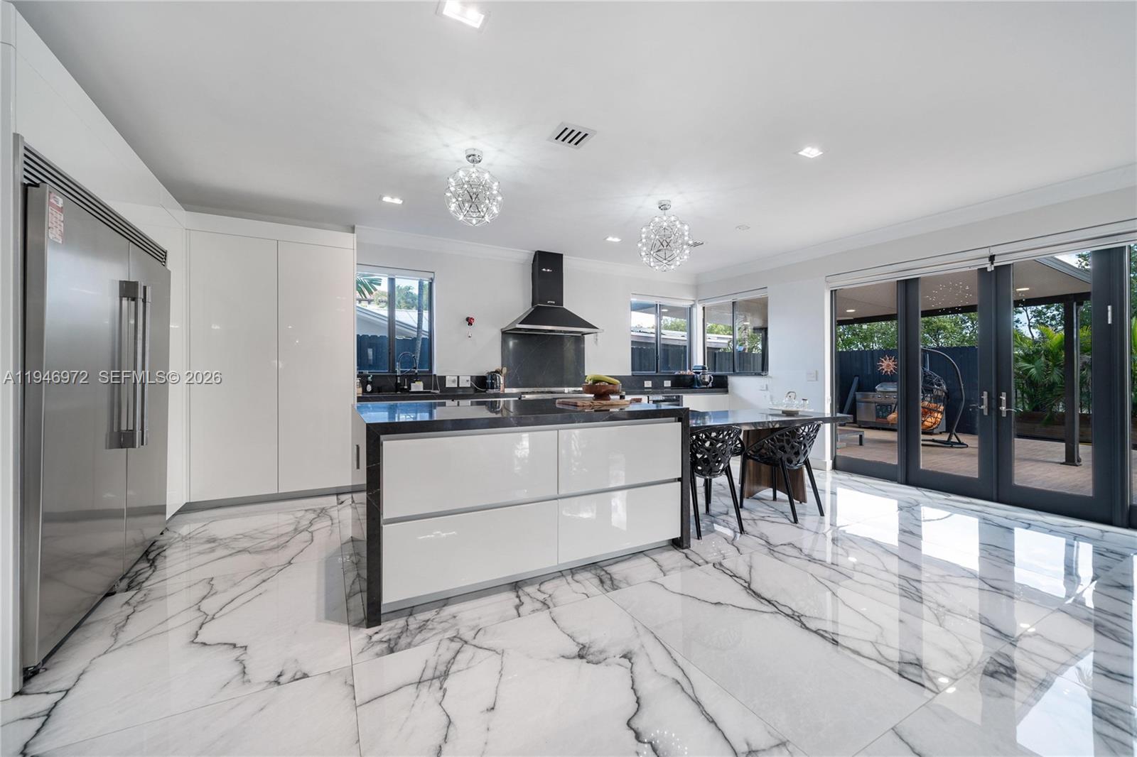 3400 NE 164th St, Sunny Isles Beach FL 33160
